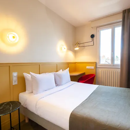 Grand De La Gare, Angers