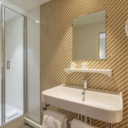 Hotel Grand De La Gare 3*