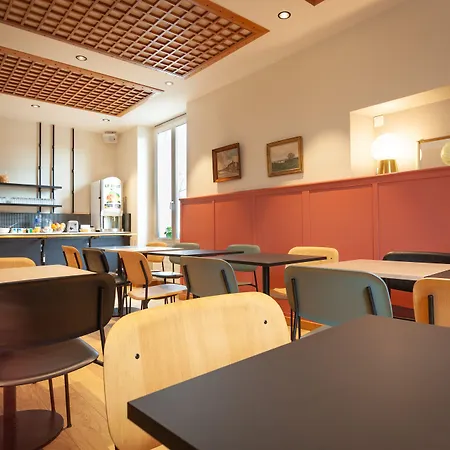 ホテル Grand De La Gare, 3*