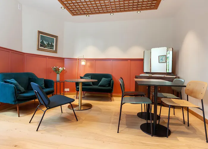 Grand De La Gare, ホテル アンジェ