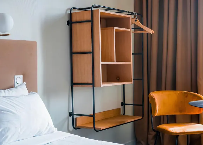 Grand De La Gare, Hotel