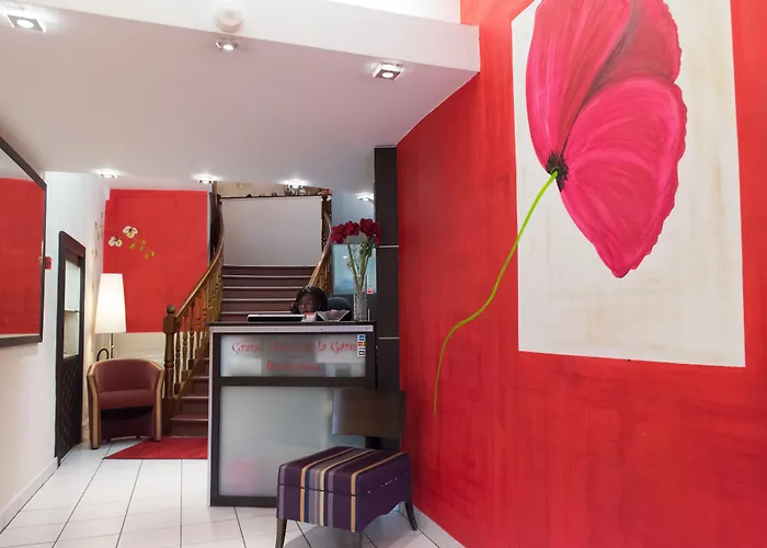 Hotel Grand De La Gare, Angers