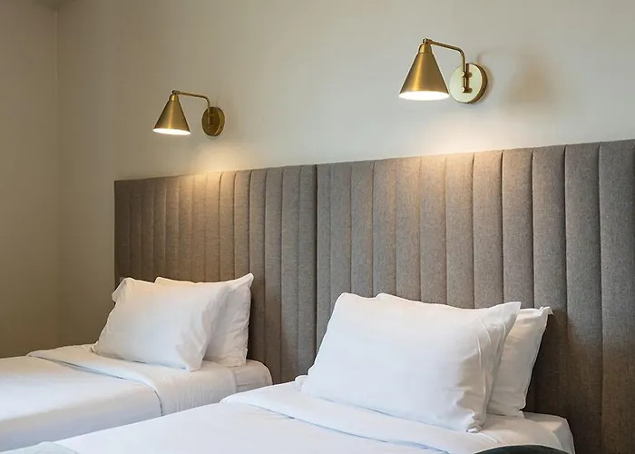 Grand De La Gare, Hotel Angers